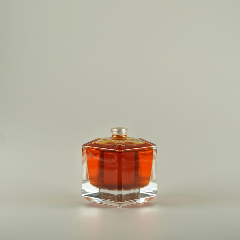 شیشه عطر 50 میلی لیتر باکارت کد 270021287000
