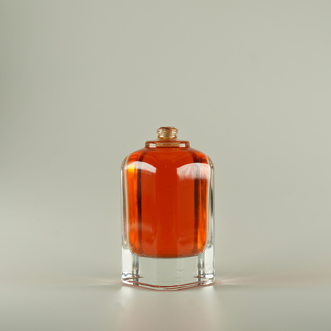 شیشه عطر 100 میلی لیتر VB کد 128700007002