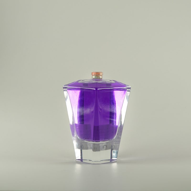شیشه عطر 100 میلی لیتر DRV کد 128793056003