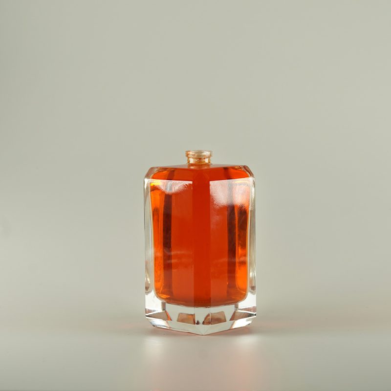 شیشه عطر 100 میلی لیتر بازل کد 128700019002
