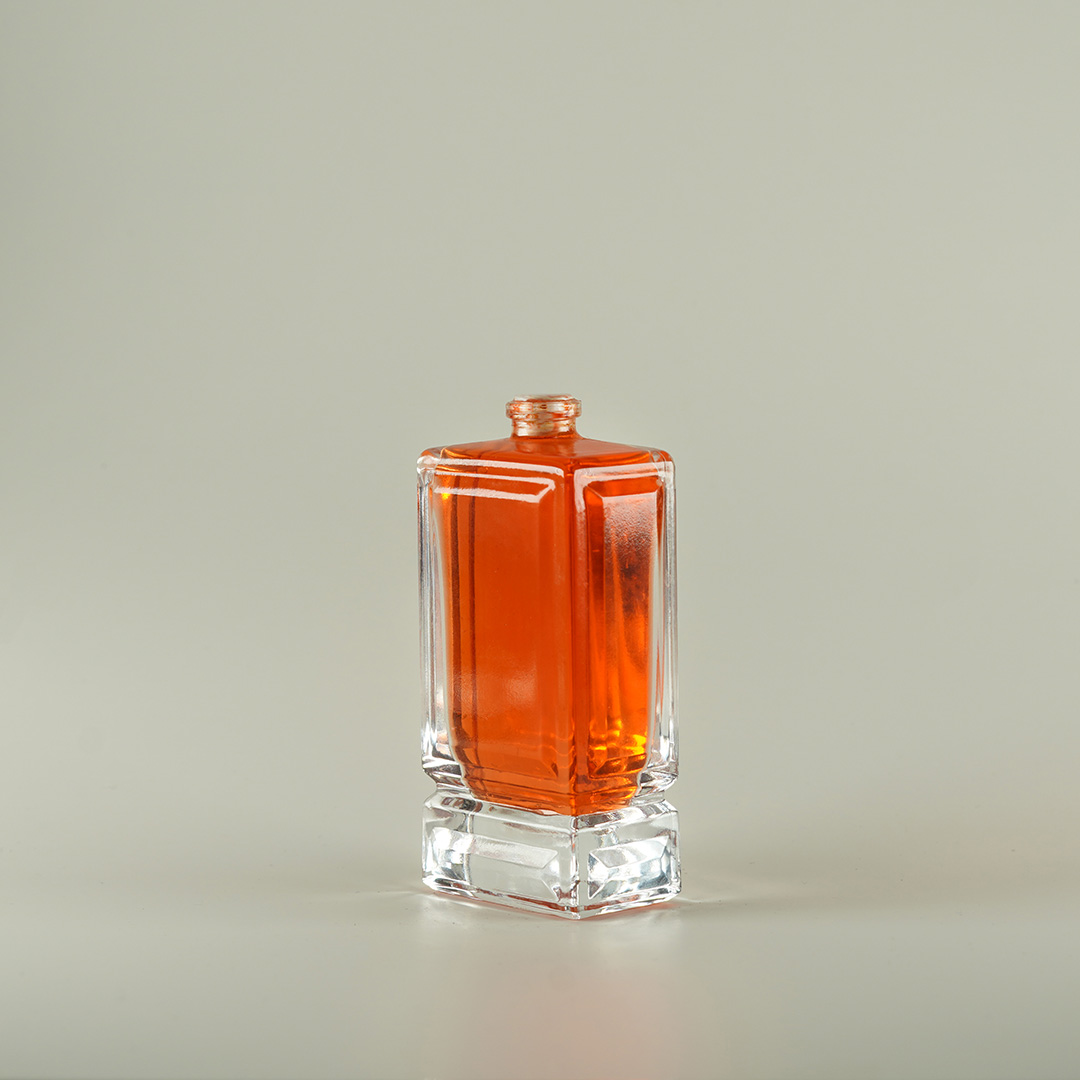 شیشه عطر 60 میلی لیتر پایین تراش کد 128700005002