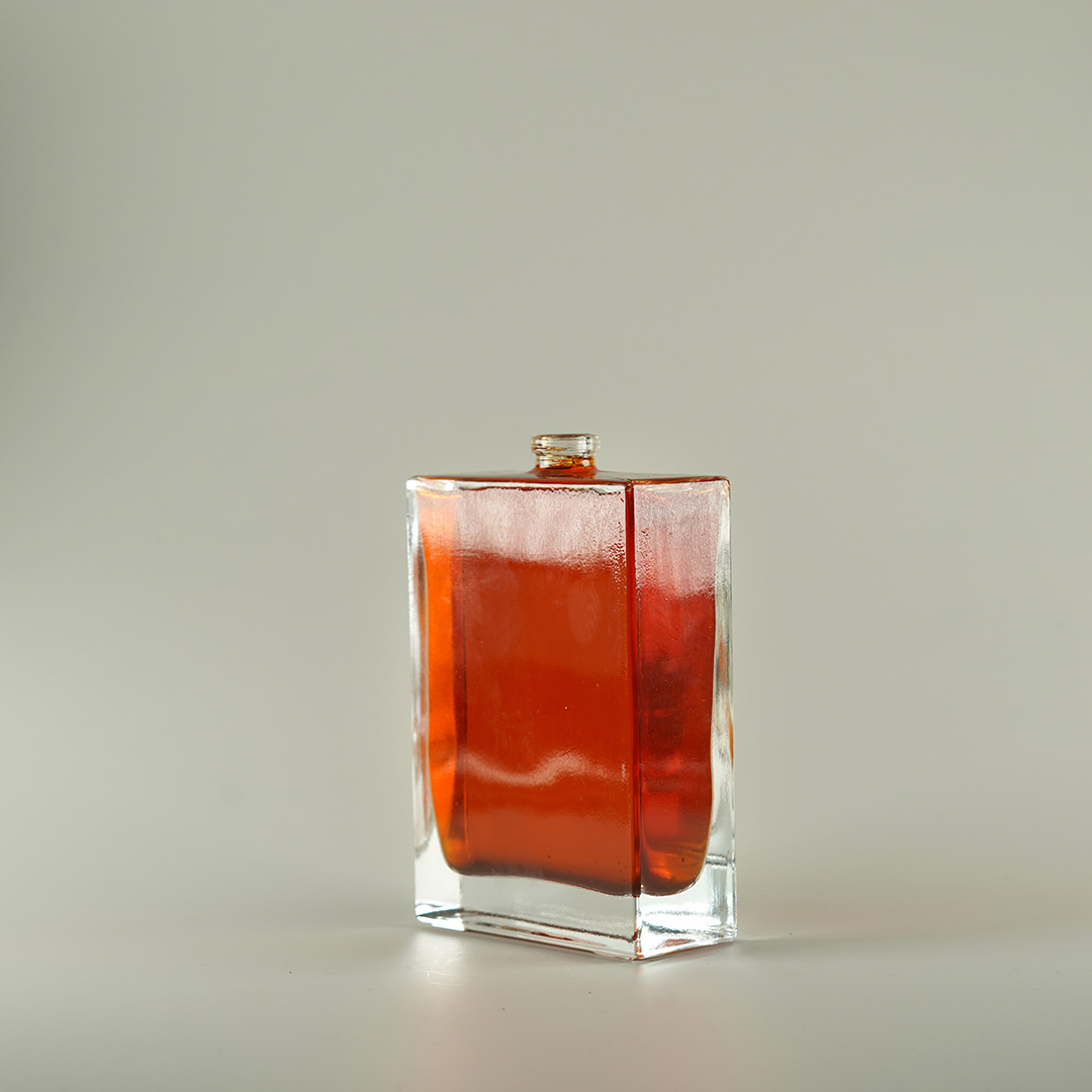 شیشه عطر 100 میلی لیتر LA کد 128700028002